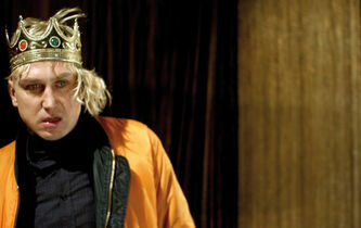 “Petite sœur”. Planches de salut