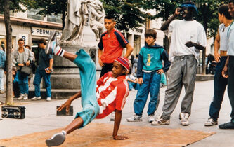 “Hip-Hop 360”. Une histoire sample