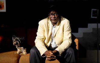 Achille Mbembe : “Les mythes ancestraux africains sont là en réserve pour penser la crise écologique”