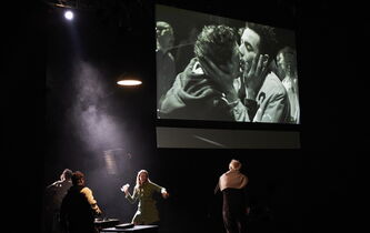 Milo Rau, scène de violence