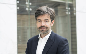 Nicolas Bauquet : “Pour faire face au Covid, l’État doit apprendre à faire confiance à la société”