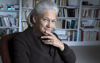 Élisabeth Badinter : “Être une bonne mère ? C’est se demander ce qu’on a raté”