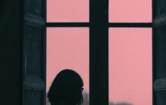 Sartre par François Noudelmann : “Même enfermé, ma responsabilité demeure”