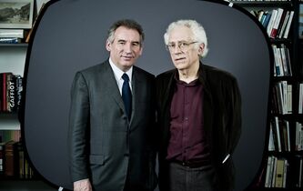 François Bayrou, Tzvetan Todorov. Exercice d’équilibre