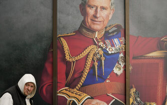 Couronnement de Charles III : de Cicéron à Saint-Just, six textes antimonarchistes qui ont fait date