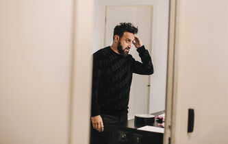 “Complément d’enquête” sur Cyril Hanouna : peut-on sortir de la société du spectacle ?