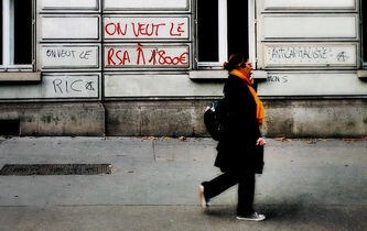 Réforme du RSA : le triomphe du “travail gratuit” ?