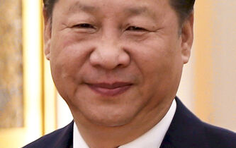 François Bougon. “Xi Jinping, un conservateur qui mêle les héritages communiste et impérial”