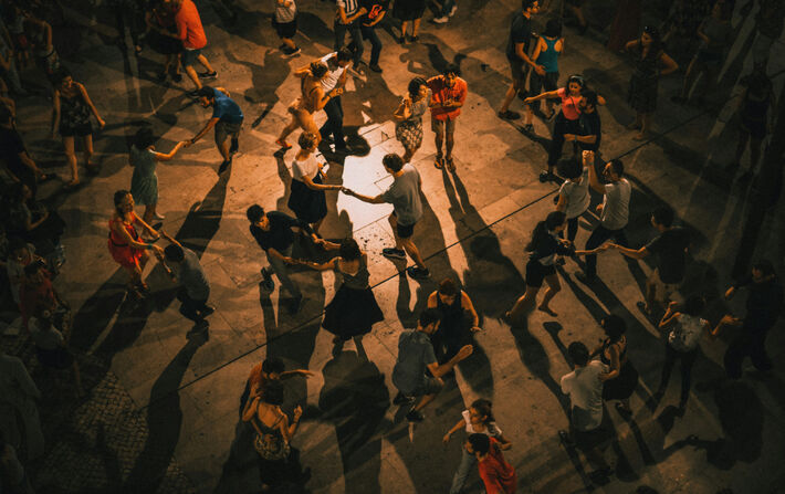 Pourquoi on danse ? Le point de vue des neurosciences